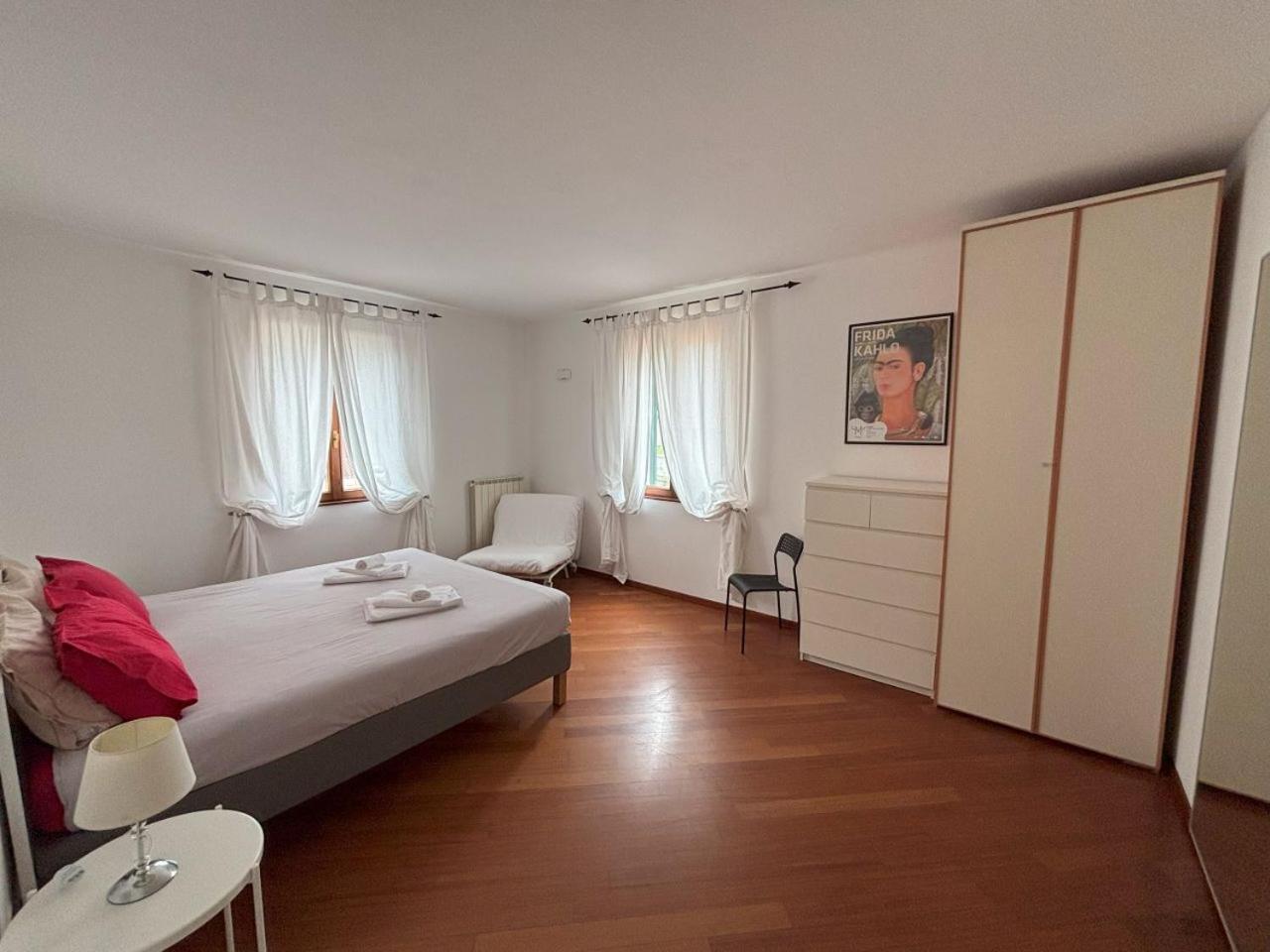 Casa Vacanze Magnolia Borgo Ticino Exterior photo