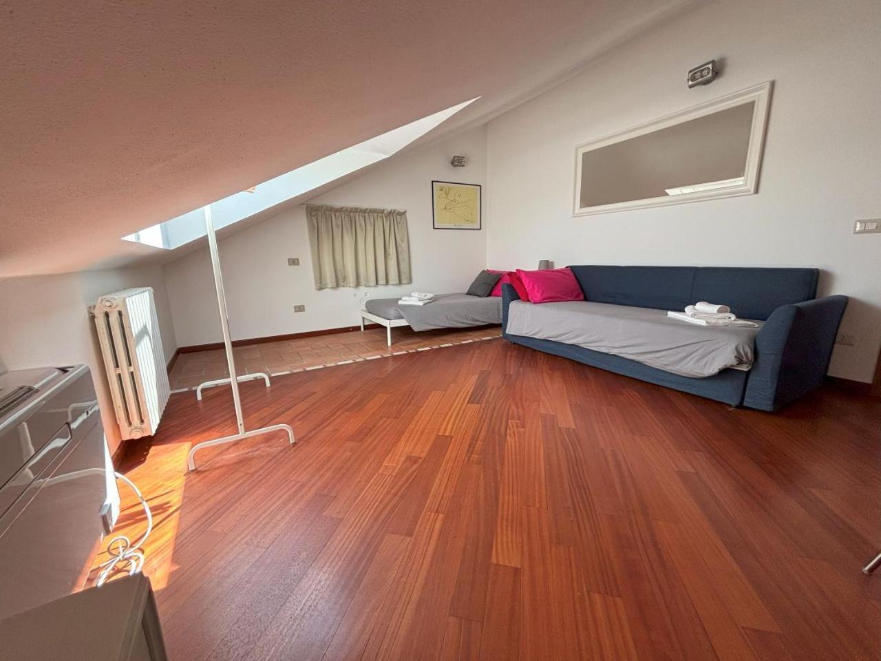 Casa Vacanze Magnolia Borgo Ticino Exterior photo