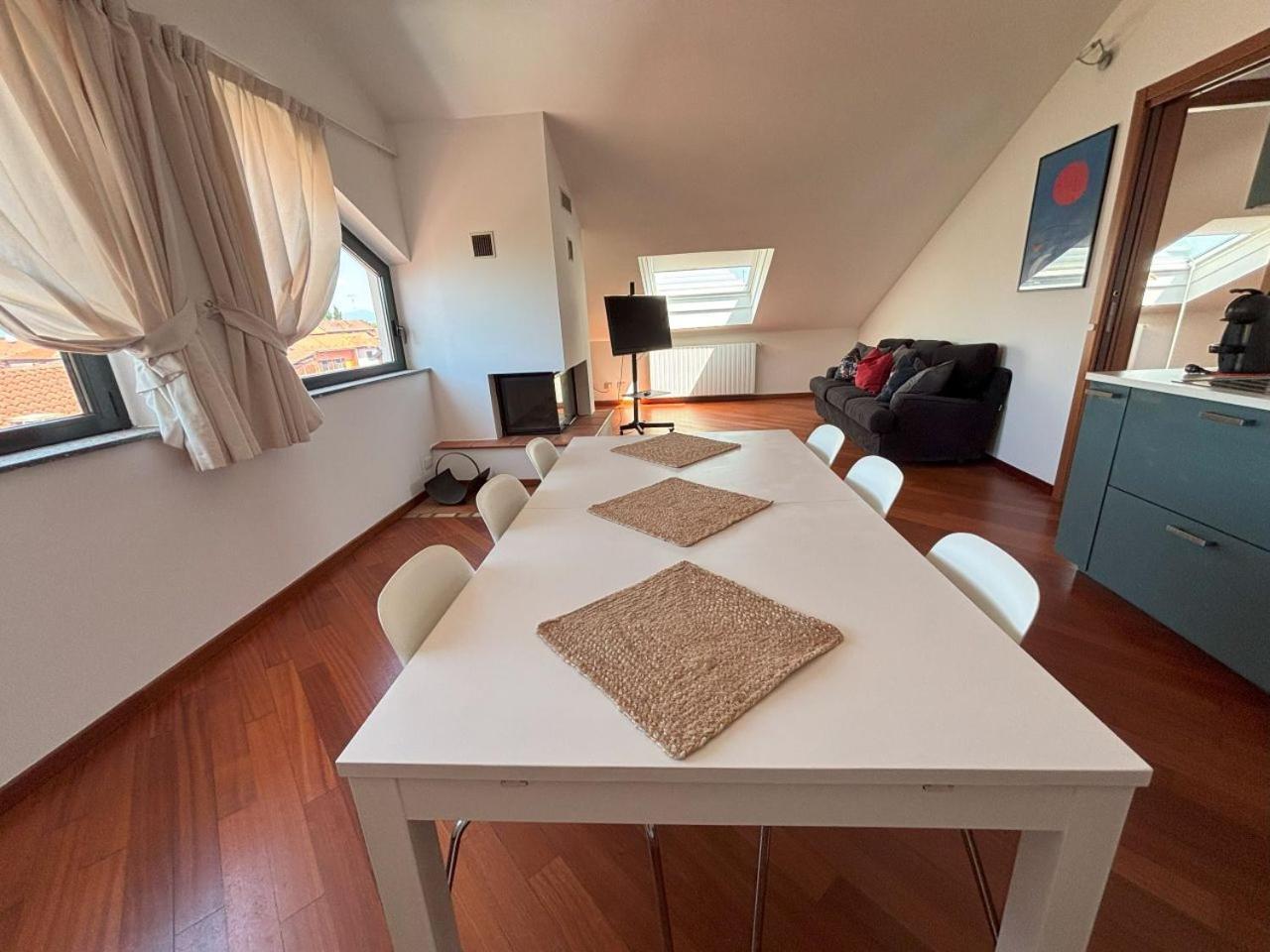 Casa Vacanze Magnolia Borgo Ticino Exterior photo